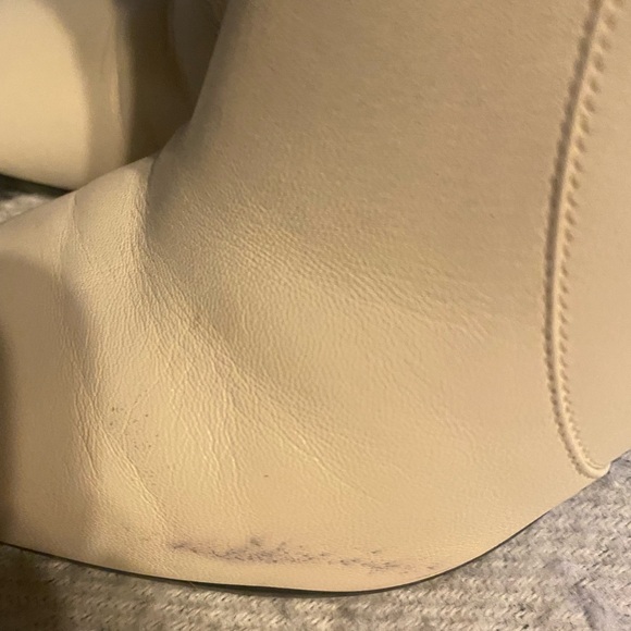 COPY - Saint Laurent Cream color boot - Picture 5 of 9